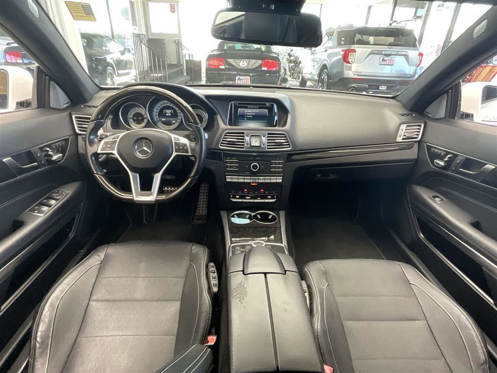 Used 2016 Mercedes-Benz E 400 4MATIC Coupe image 16
