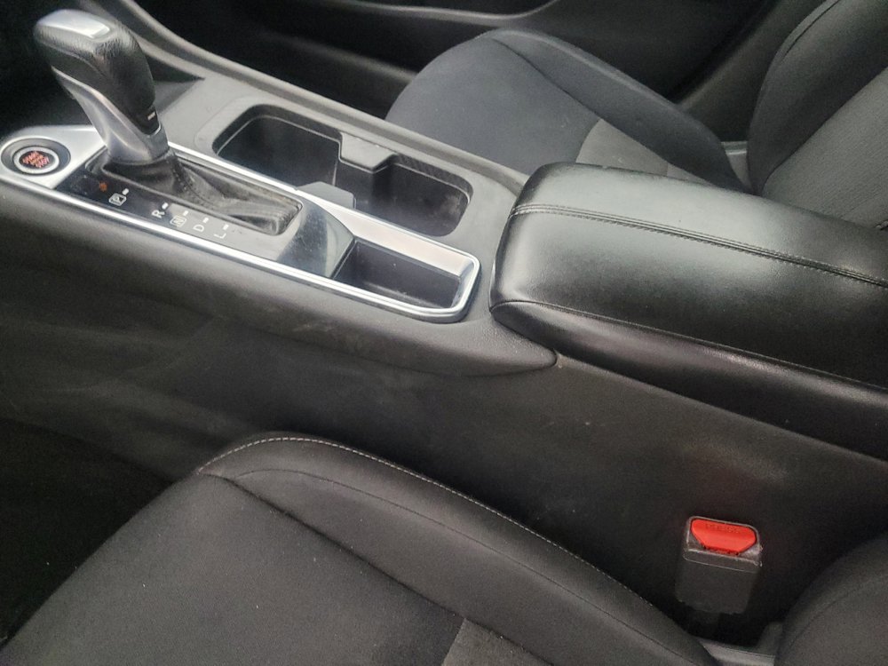 Used 2020 Nissan Sentra SV FWD image 26