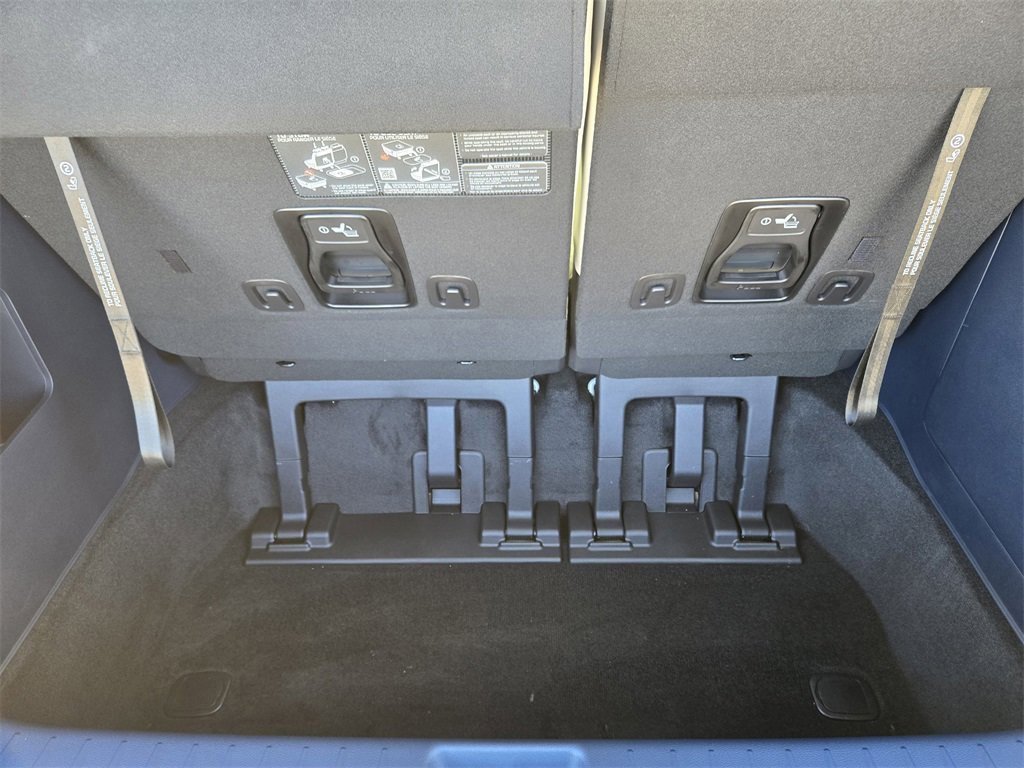 New 2026 Kia Carnival SX Prestige image 31