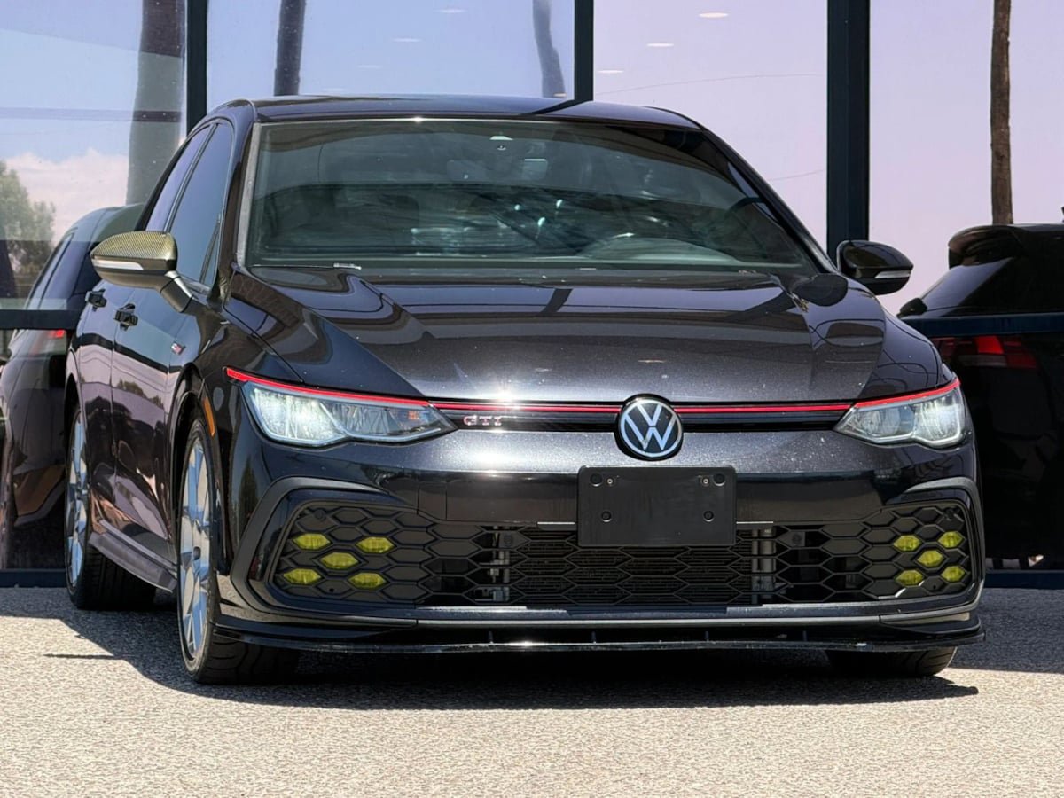 Used 2022 Volkswagen GTI S FWD image 18