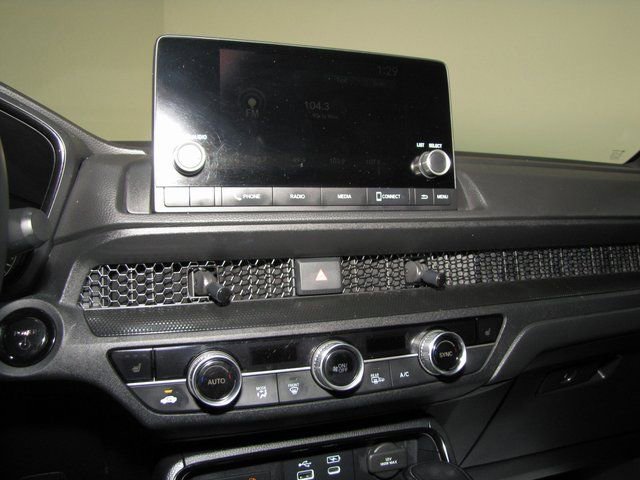 Certified 2025 Honda CR-V Sport image 7