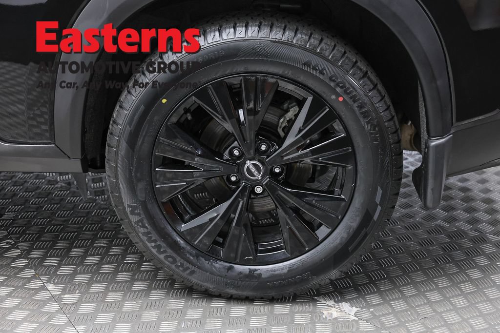 Used 2023 Nissan Rogue SV w/ SV Premium B Package AWD/4WD image 8