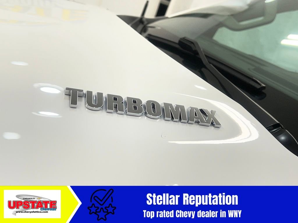 Used 2025 Chevrolet Silverado 1500 LT AWD/4WD image 6