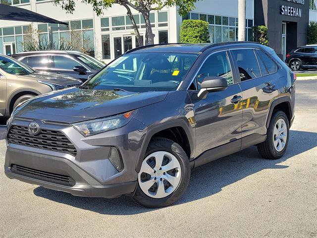 Used 2019 Toyota RAV4 LE image 65