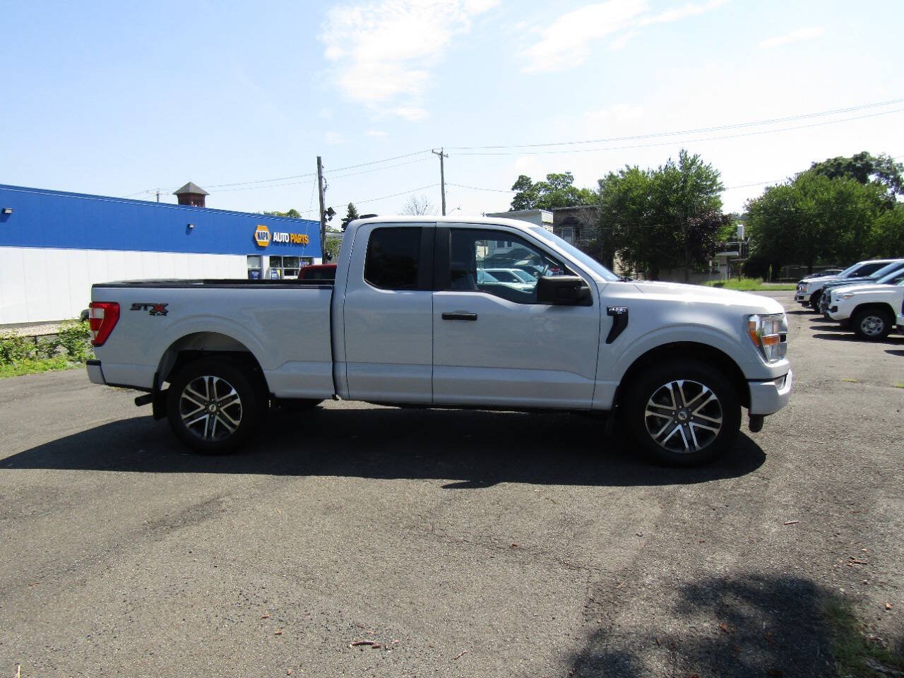 Used 2021 Ford F150 XL w/ Equipment Group 101A High AWD/4WD image 8