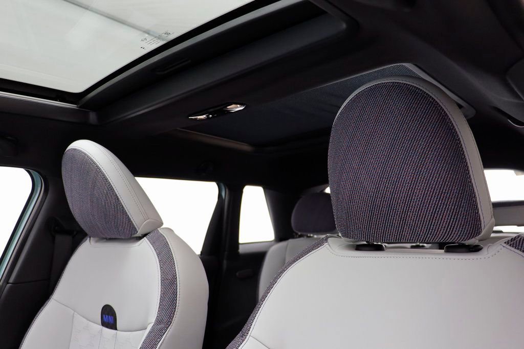 New 2026 MINI Cooper S image 12