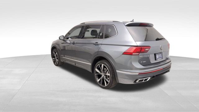 Used 2024 Volkswagen Tiguan SEL R-Line w/ MDO Package, Two-Row image 5
