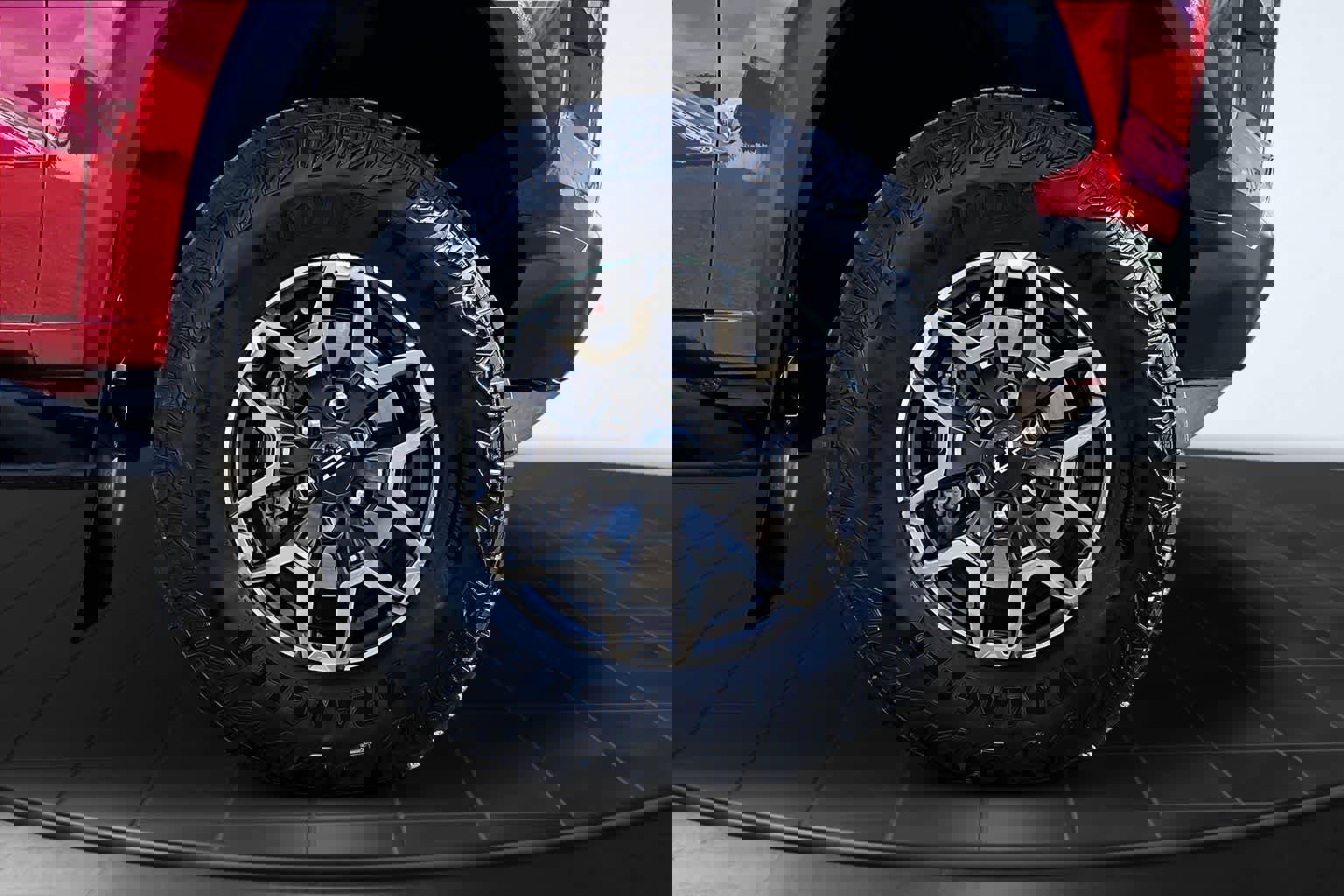 Used 2023 Chevrolet Colorado ZR2 w/ ZR2 Convenience Package III AWD/4WD image 34