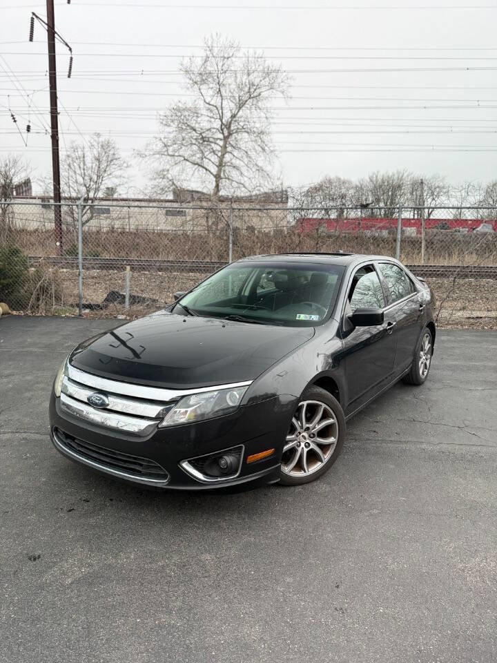 Used 2010 Ford Fusion SE image 1