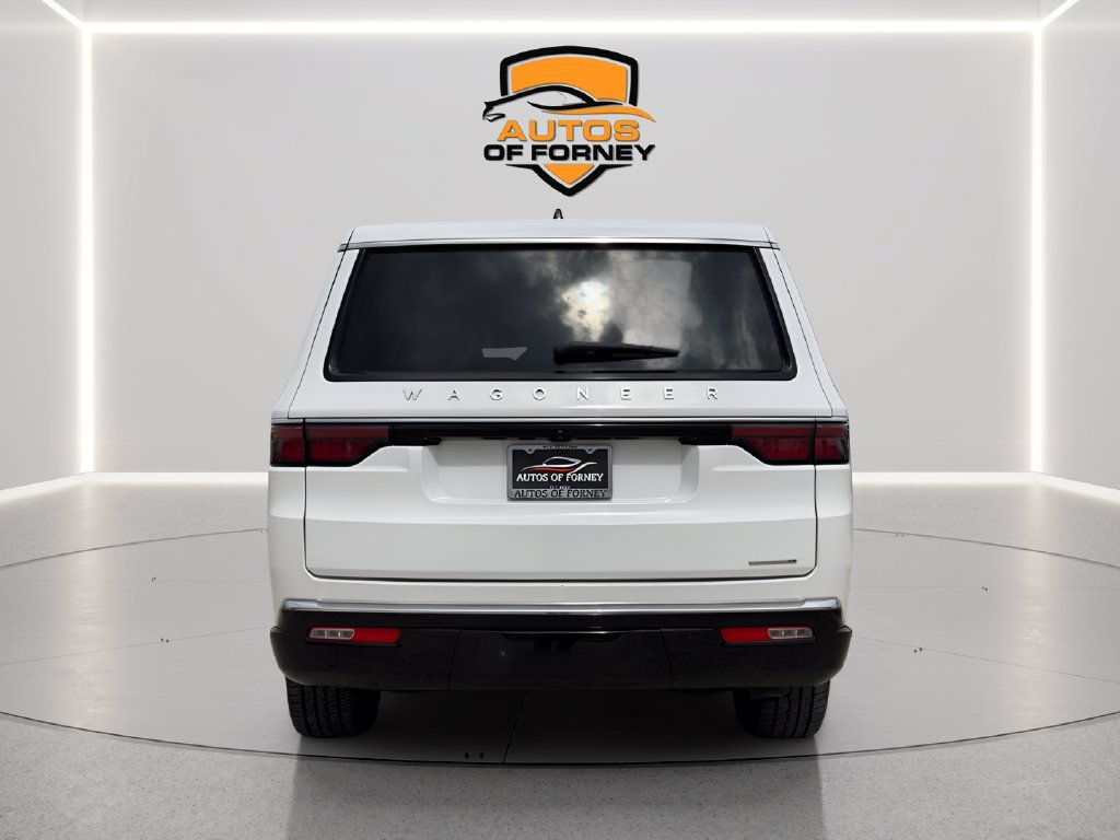 Used 2024 Jeep Wagoneer L Series II RWD image 3