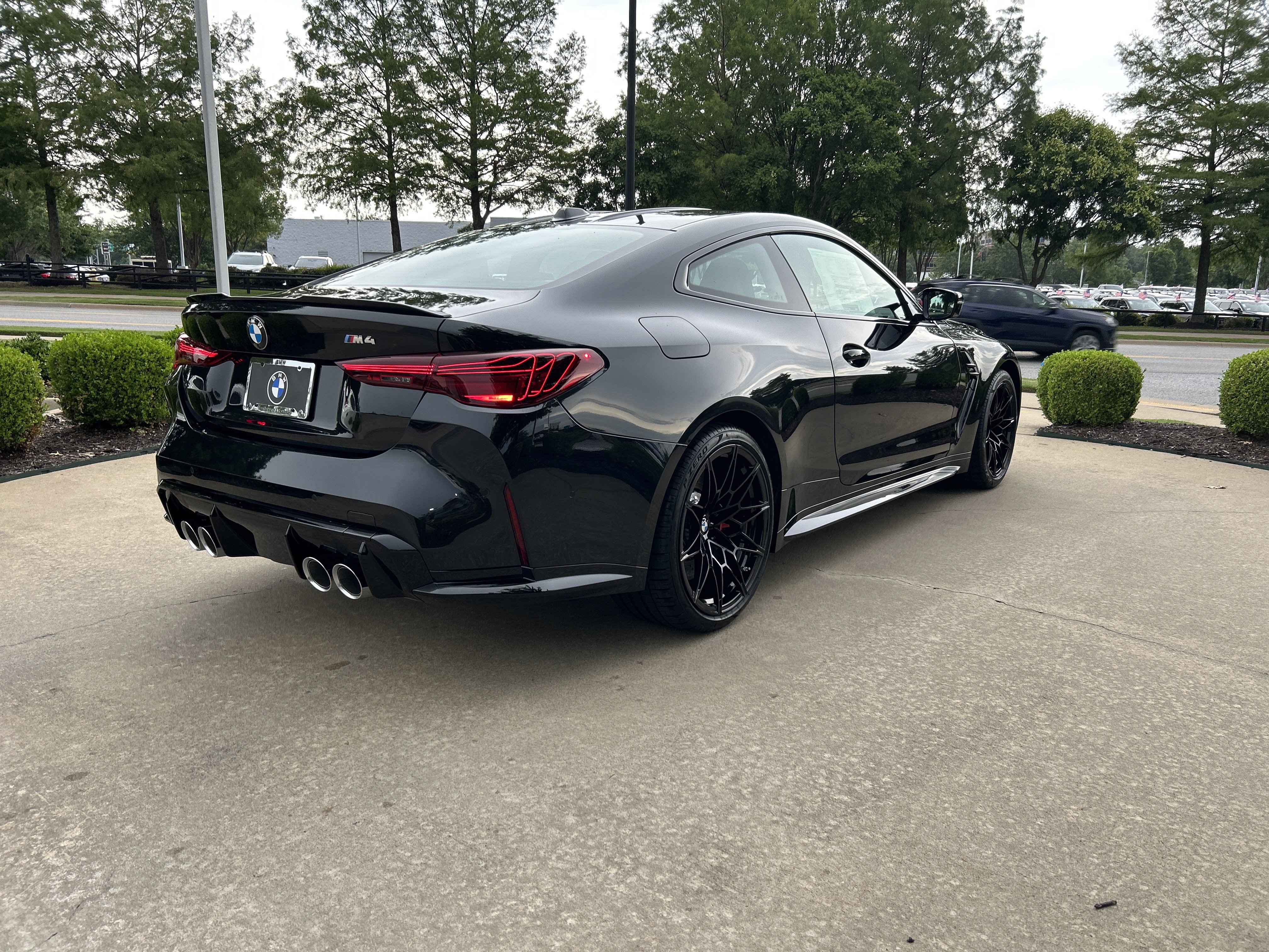 New 2027 BMW M4 Coupe w/ Executive Package RWD image 5