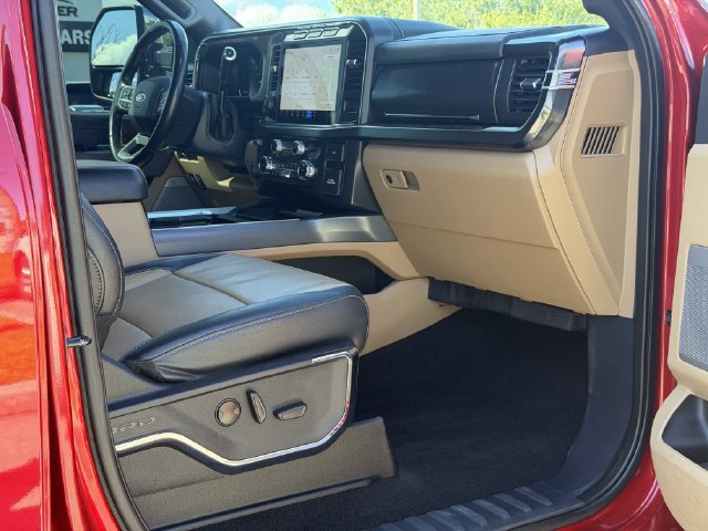 Used 2024 Ford F250 Lariat w/ Lariat Ultimate Package AWD/4WD image 16