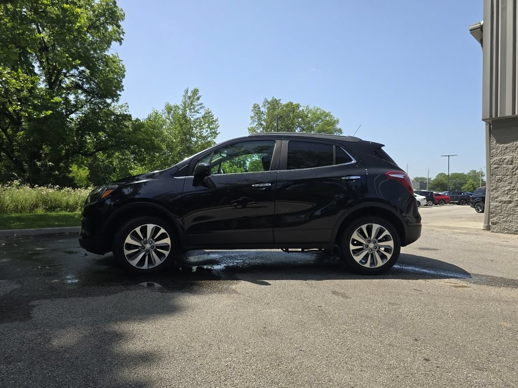 Used 2020 Buick Encore Preferred AWD/4WD image 9