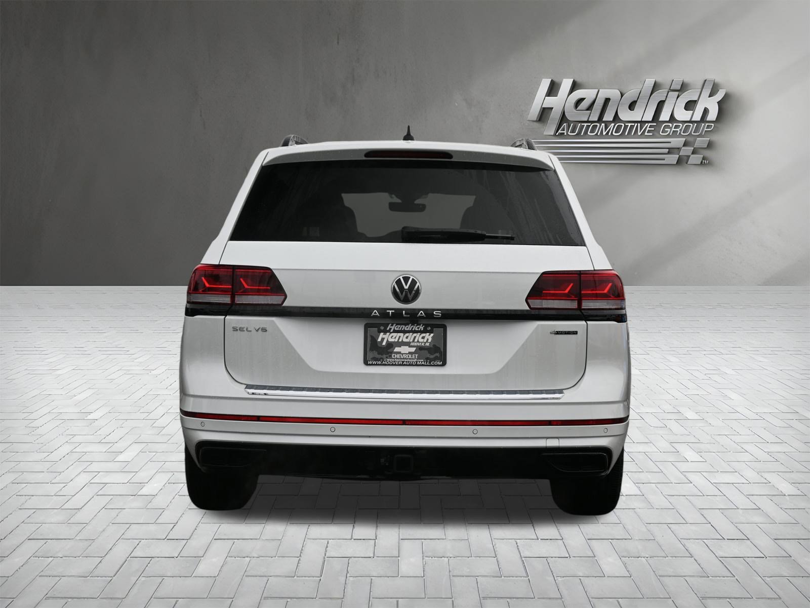 Used 2023 Volkswagen Atlas SEL R-Line image 9