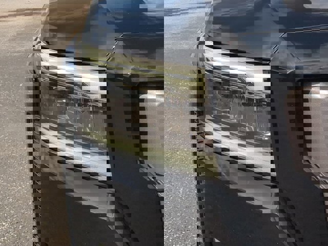 Certified 2024 Nissan Frontier SL w/ Technology Package image 10