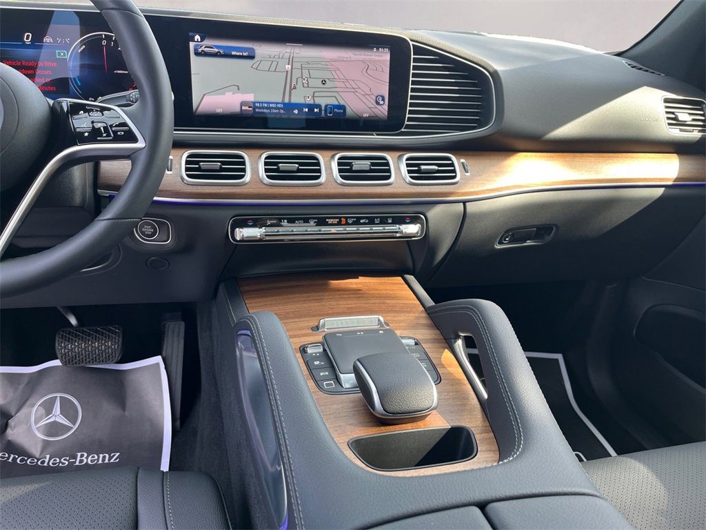 Certified 2025 Mercedes-Benz GLE 450e 4MATIC image 10
