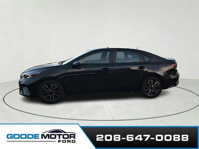 Used 2024 Kia Forte GT-Line w/ GT-Line Premium Package image 4