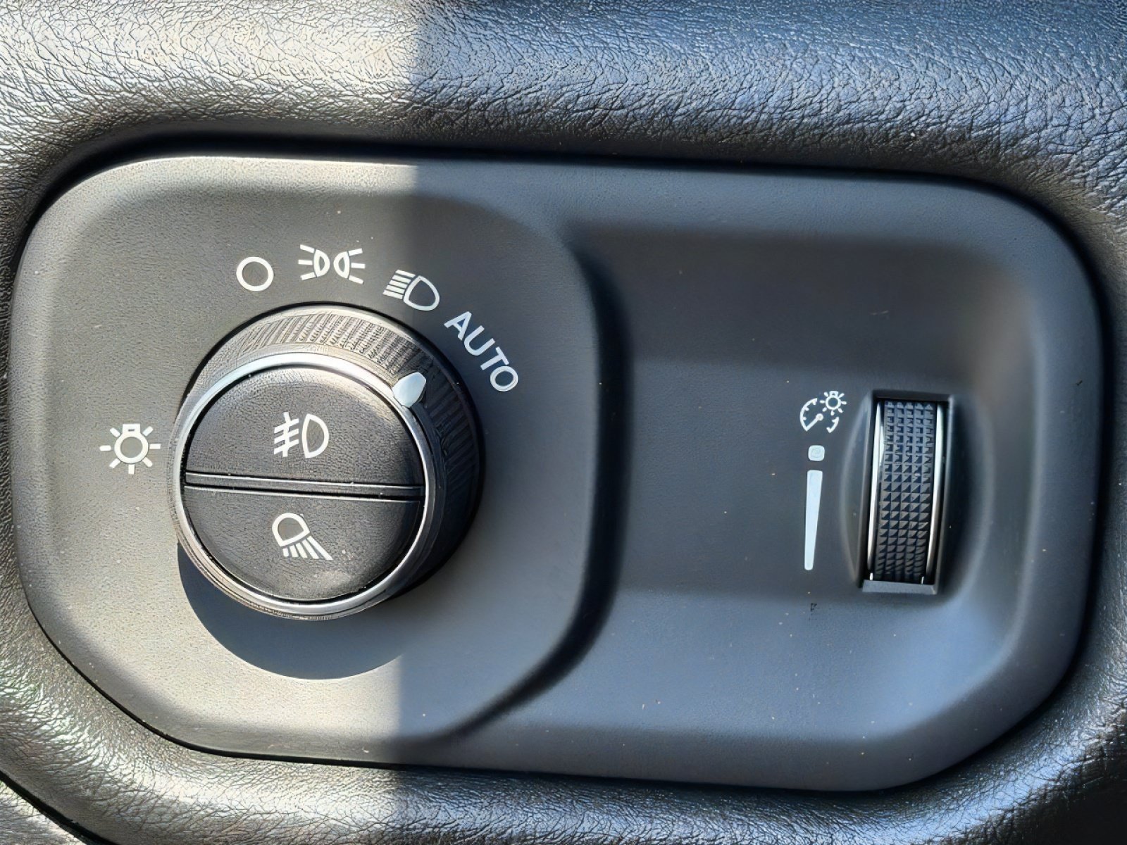 New 2026 RAM 1500 Express RWD image 20