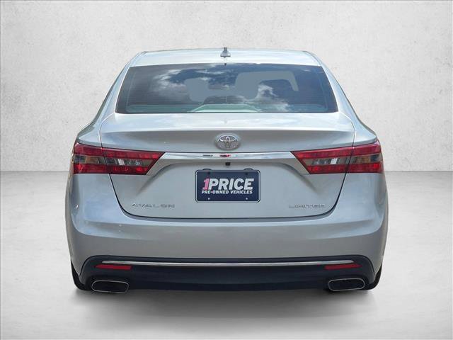 Used 2016 Toyota Avalon Limited w/ Toyota Safety Sense Package FWD image 7