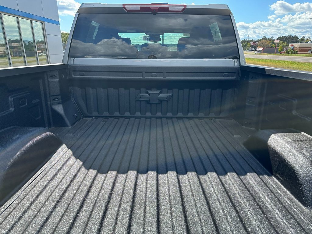 New 2026 Chevrolet Silverado 3500 LT w/ All Star Edition image 4