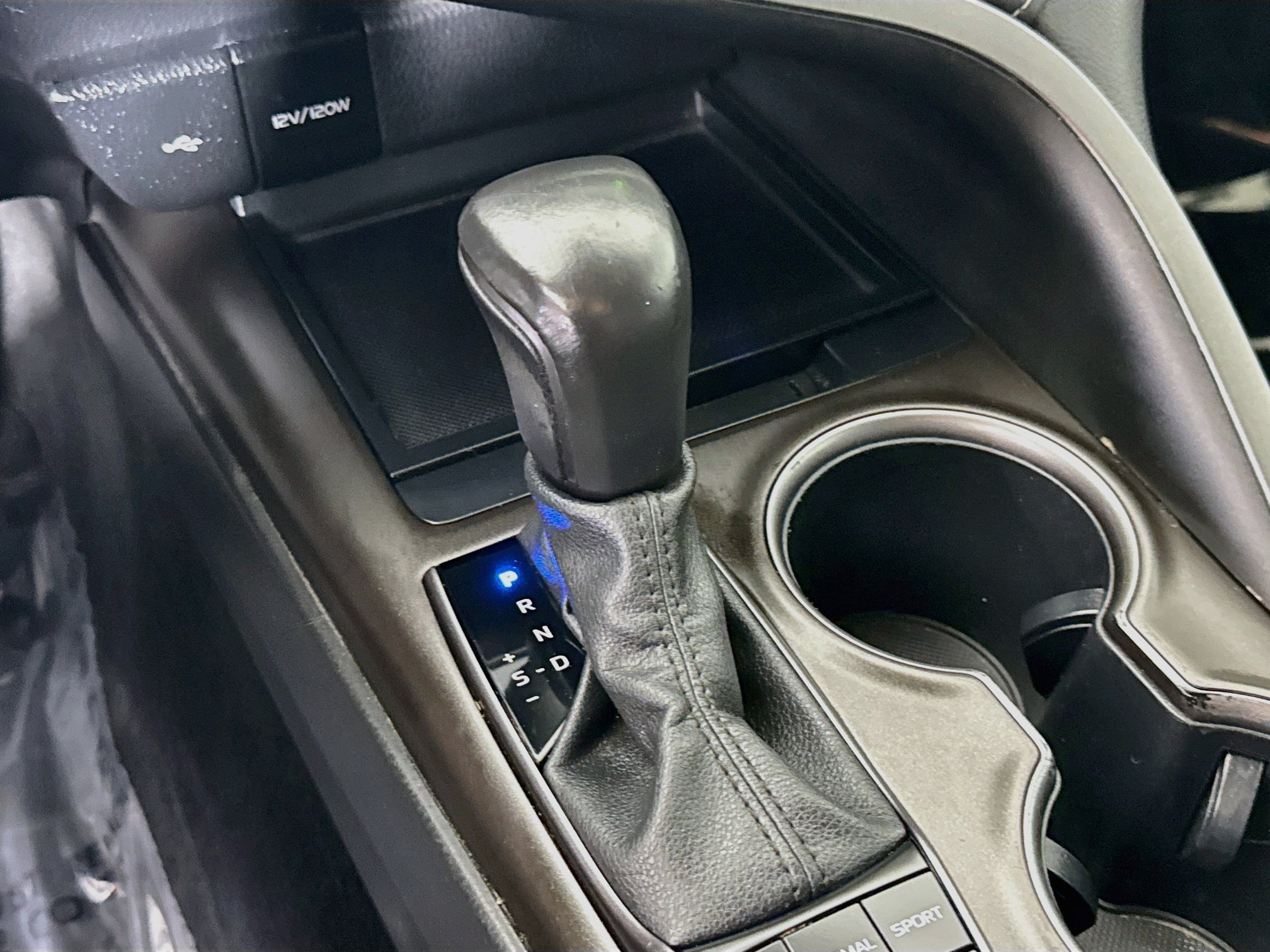 Used 2023 Toyota Camry SE FWD image 20