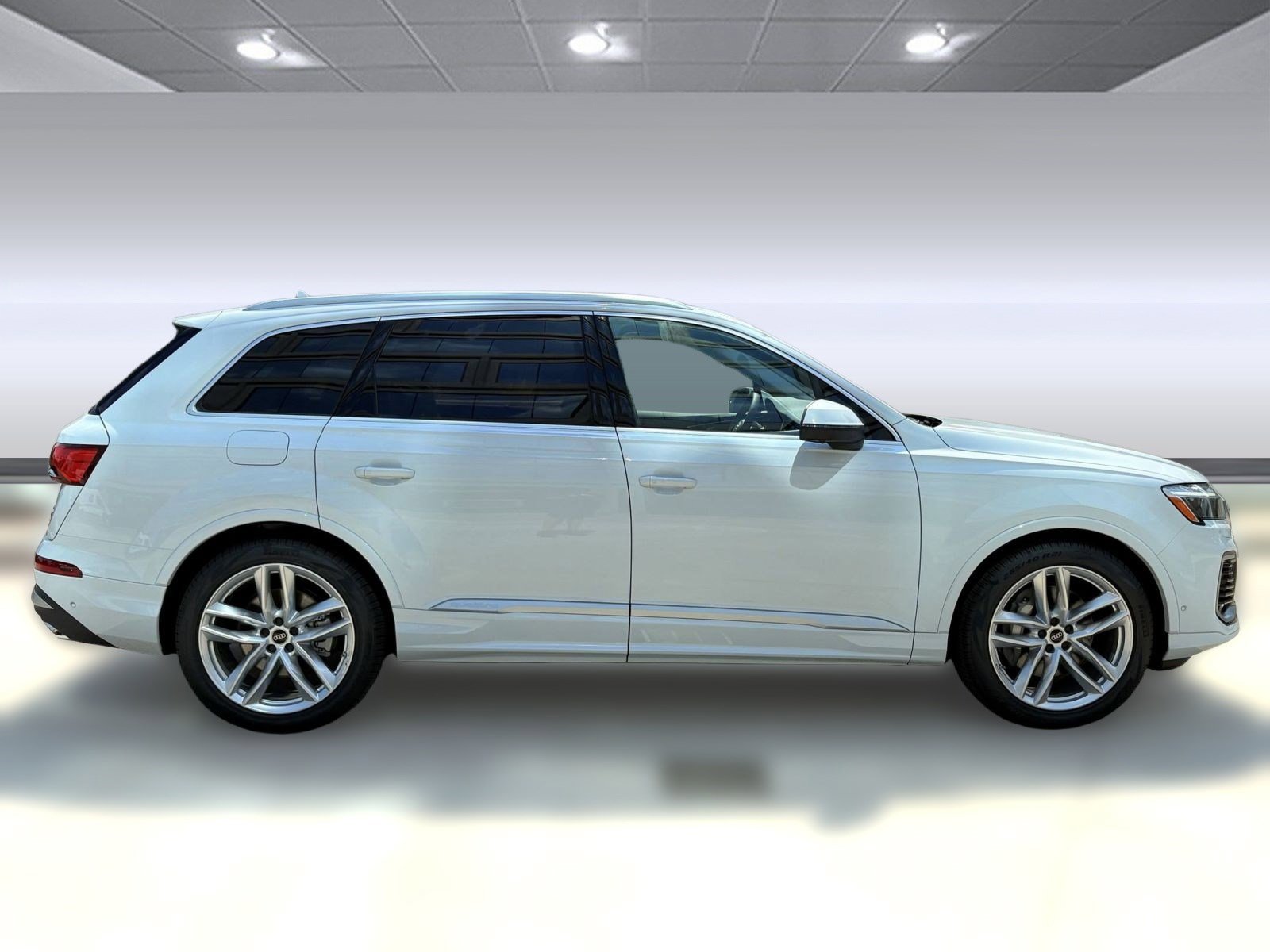 New 2025 Audi Q7 3.0T Premium Plus image 8