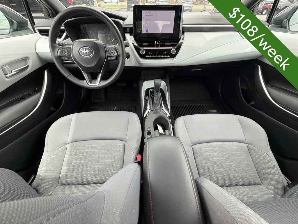 Used 2025 Toyota Corolla SE FWD image 23