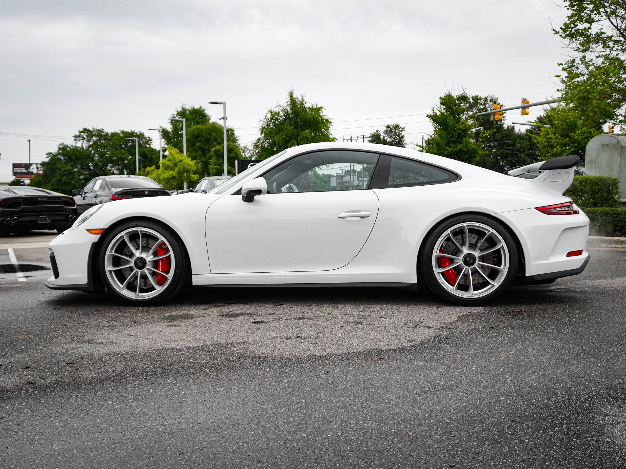 Used 2018 Porsche 911 GT3 w/ Sport Chrono Package RWD image 7
