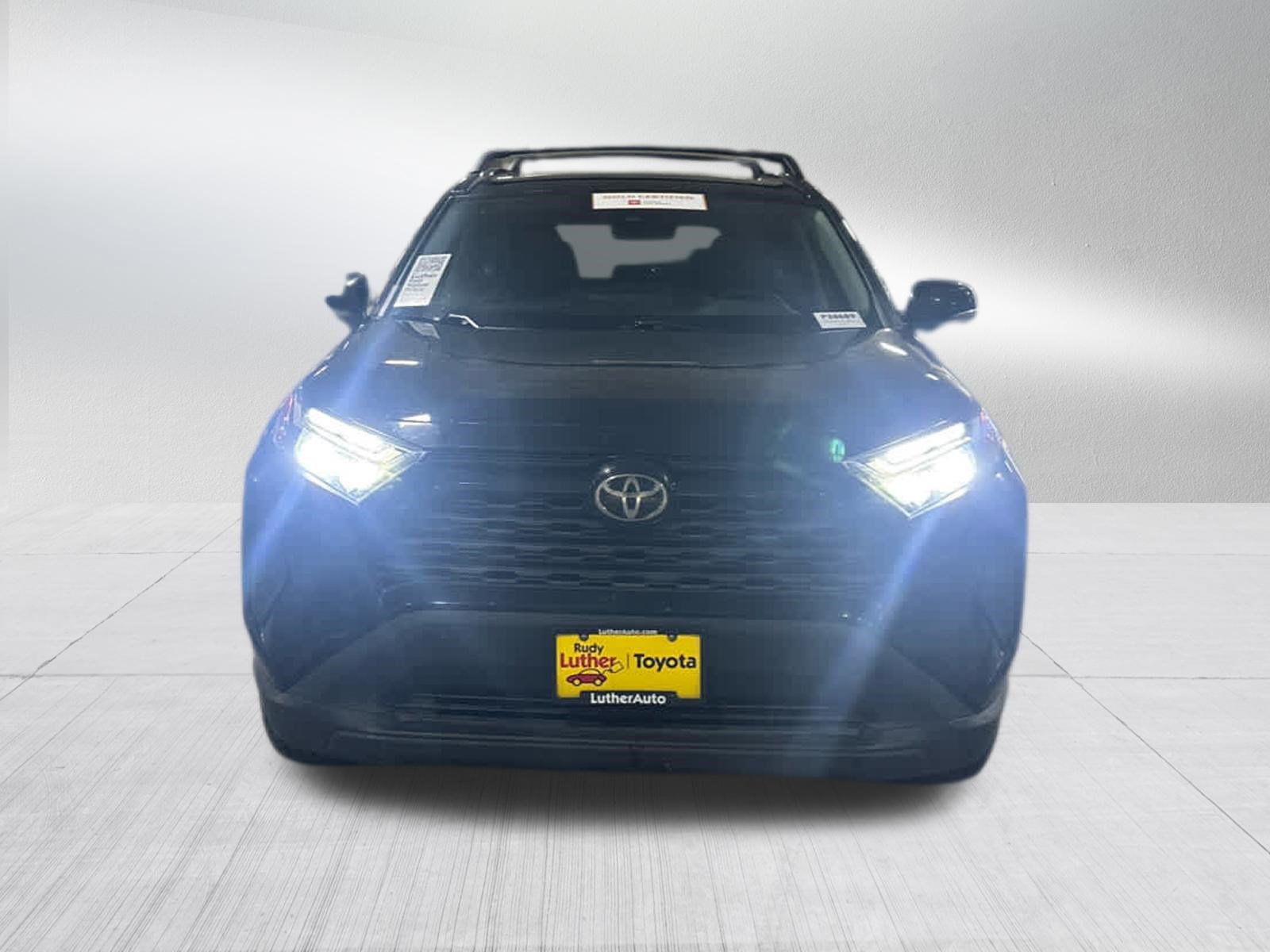 Used 2025 Toyota RAV4 XLE w/ Convenience Package AWD/4WD image 2