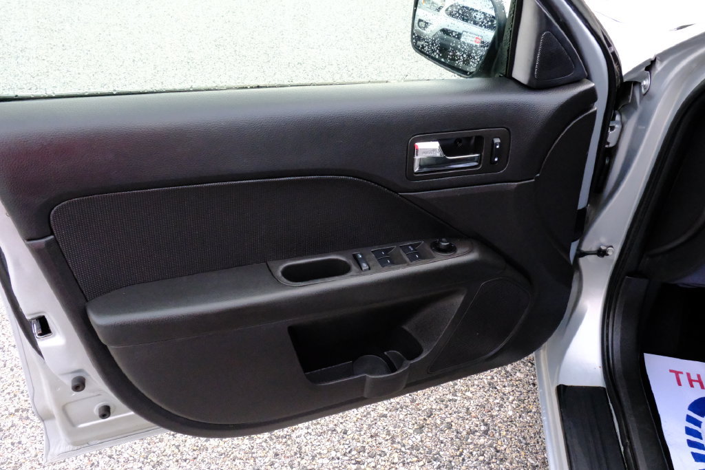 Used 2006 Mercury Milan Premier FWD image 10