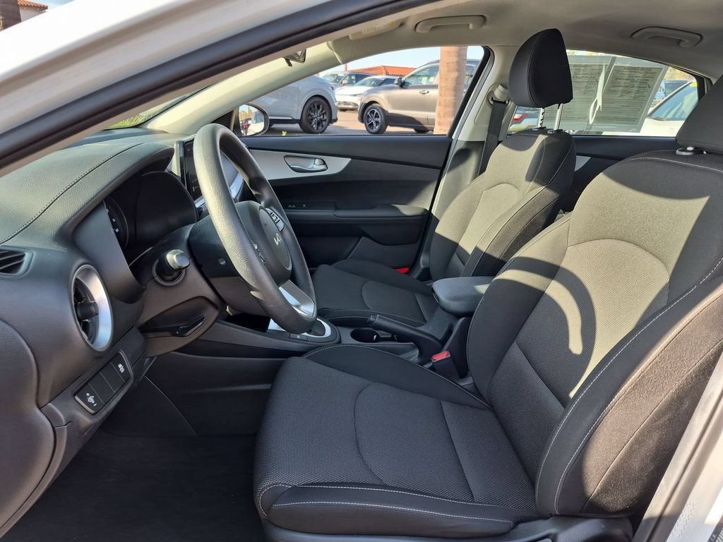 Certified 2023 Kia Forte LXS FWD image 19
