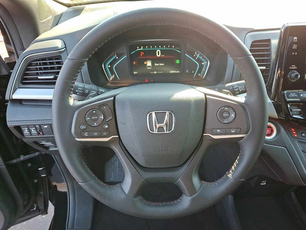 Used 2023 Honda Odyssey Sport image 19