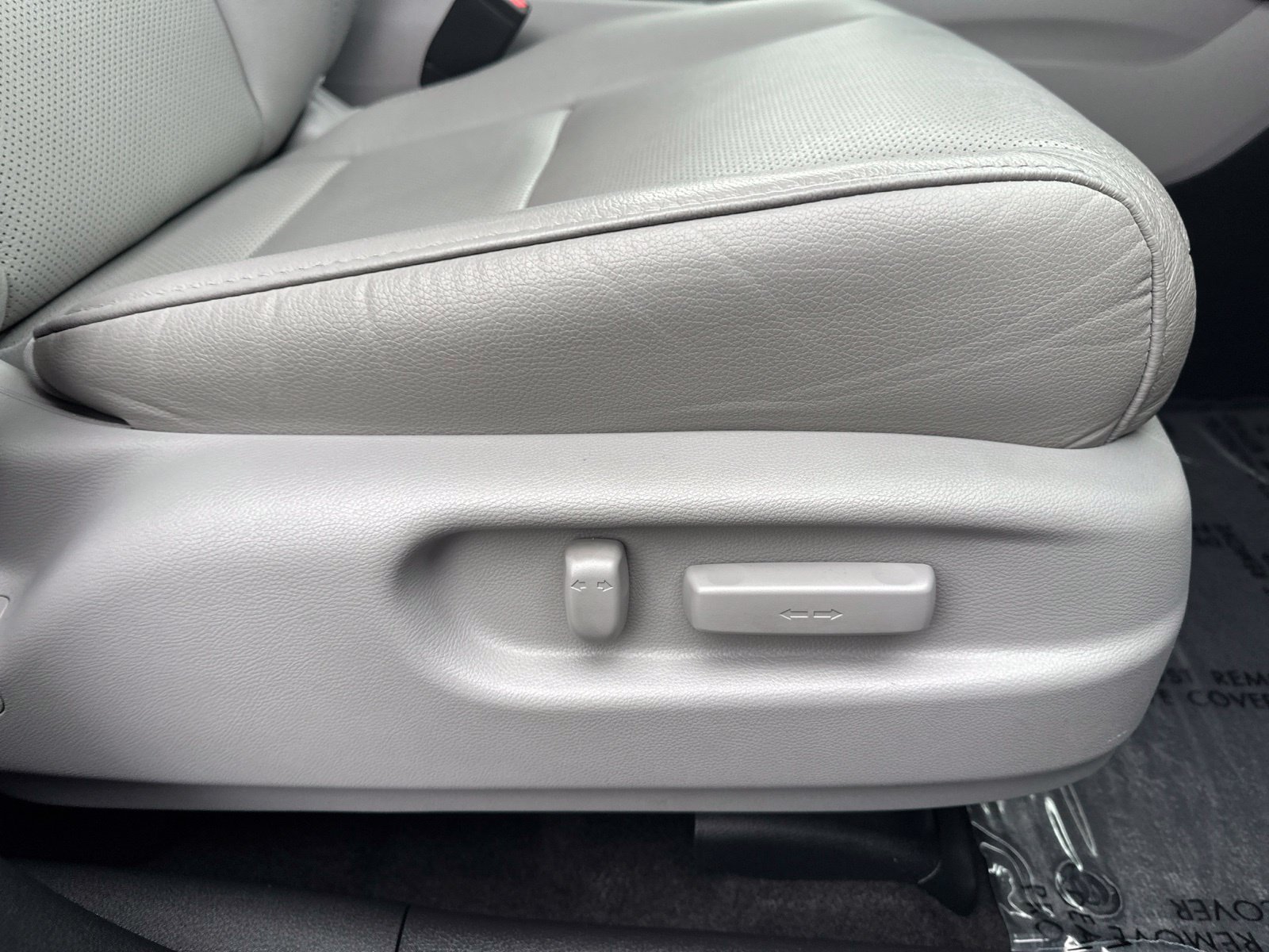 Used 2017 Honda Pilot Elite image 48