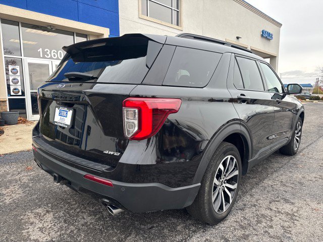 Used 2023 Ford Explorer ST-Line w/ Class IV Trailer Tow Package AWD/4WD image 18