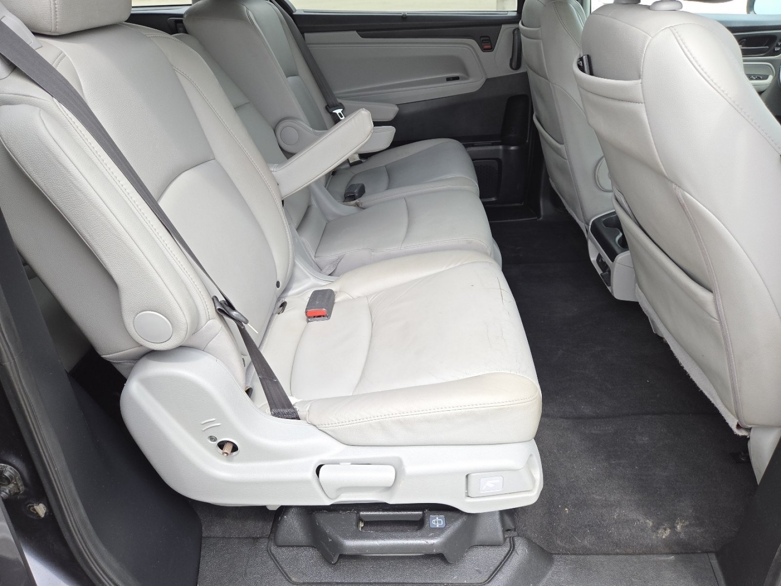 Used 2019 Honda Odyssey EX-L image 22