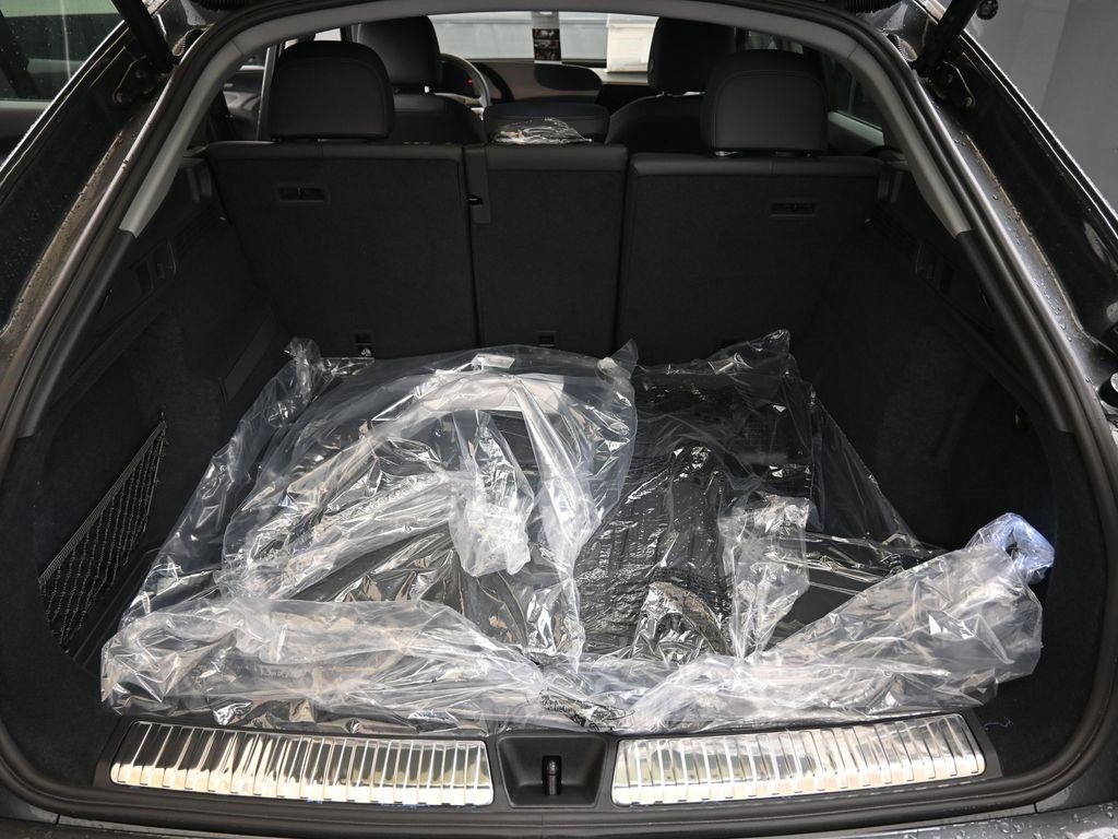 New 2025 Audi Q5 Premium Plus image 17