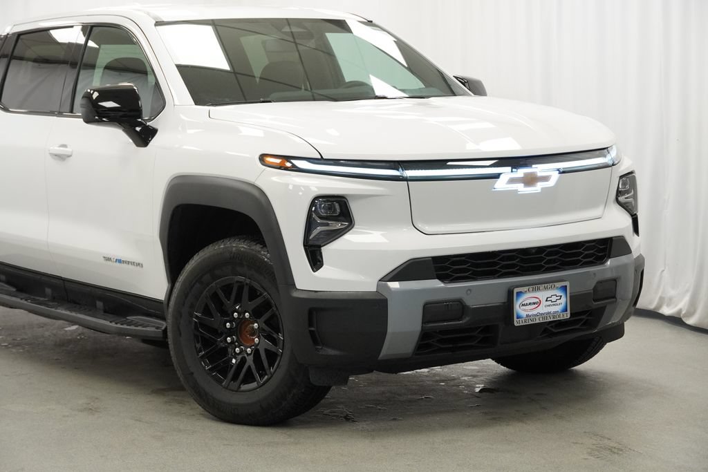 New 2026 Chevrolet Silverado EV LT AWD/4WD image 8