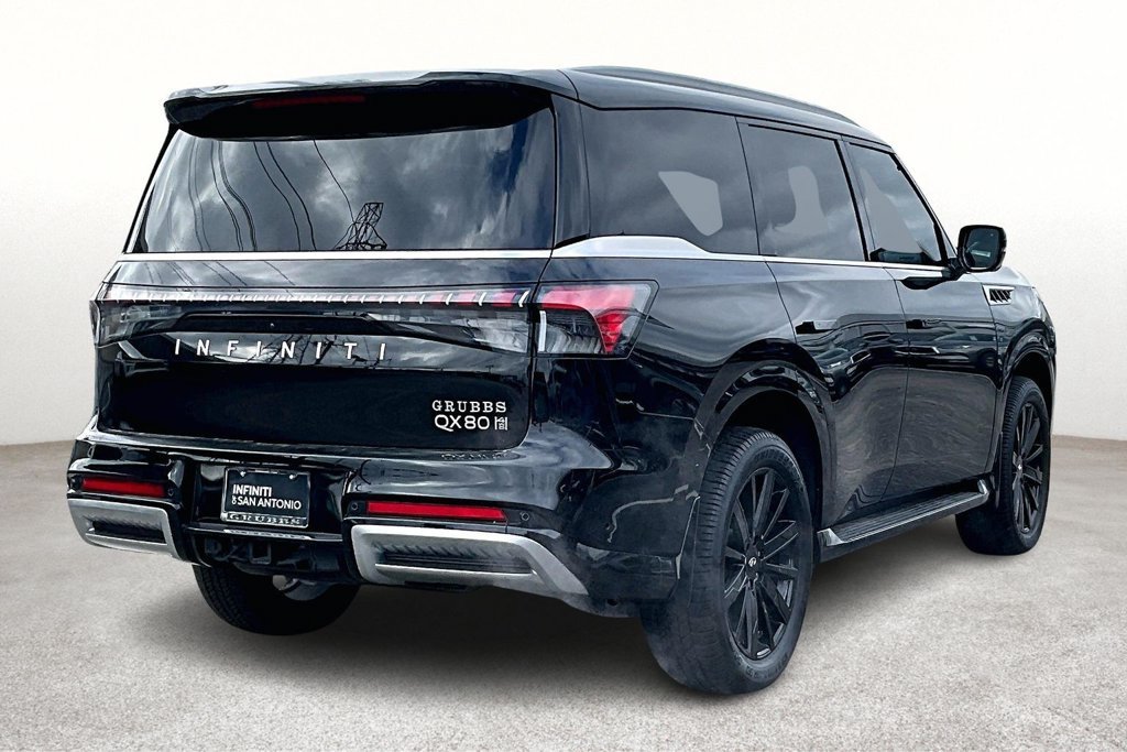 Certified 2025 INFINITI QX80 Pure w/ Cargo Package AWD/4WD image 2