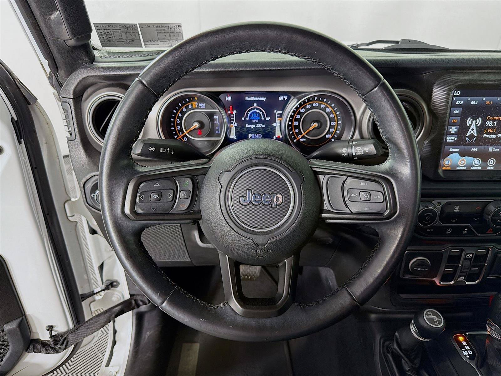 Used 2021 Jeep Wrangler Unlimited Sport AWD/4WD image 3