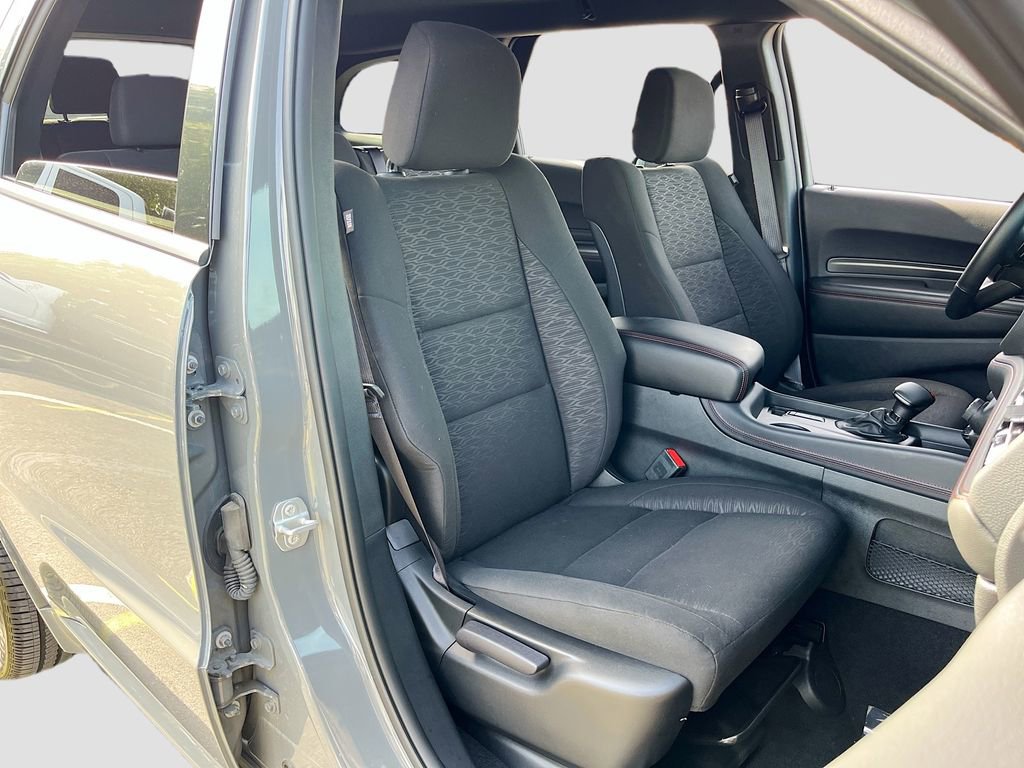 Used 2025 Dodge Durango R/T w/ Blacktop Package AWD/4WD image 29