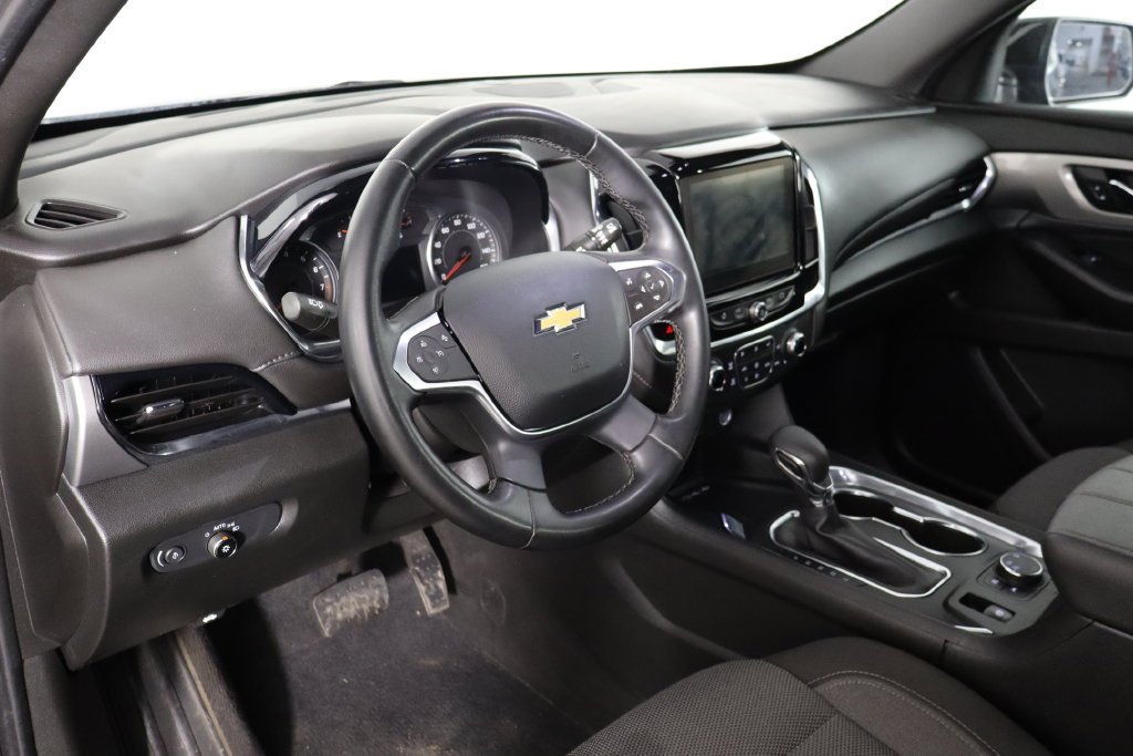 Used 2023 Chevrolet Traverse LT AWD/4WD image 22