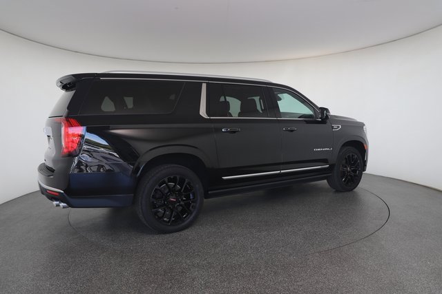 Used 2022 GMC Yukon XL Denali image 19