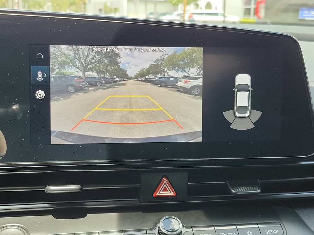 Used 2022 Hyundai Elantra N FWD image 25