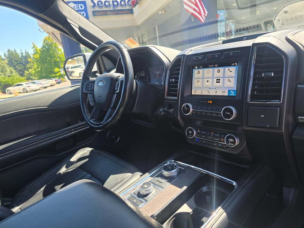 Used 2020 Ford Expedition Max Limited AWD/4WD image 10