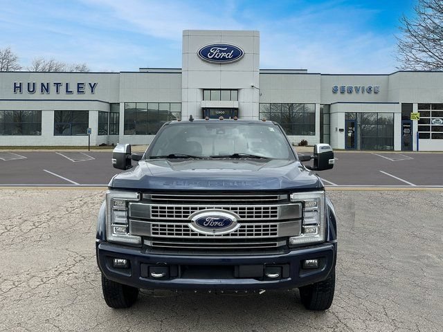 Certified 2019 Ford F450 Platinum w/ Platinum Ultimate Package AWD/4WD image 2