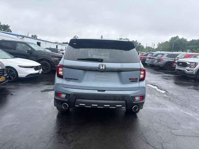 Used 2024 Honda Passport TrailSport image 4