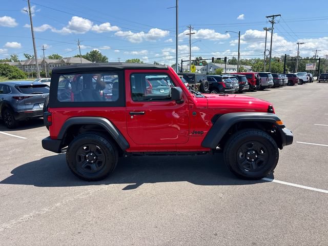 Used 2025 Jeep Wrangler Sport AWD/4WD image 25
