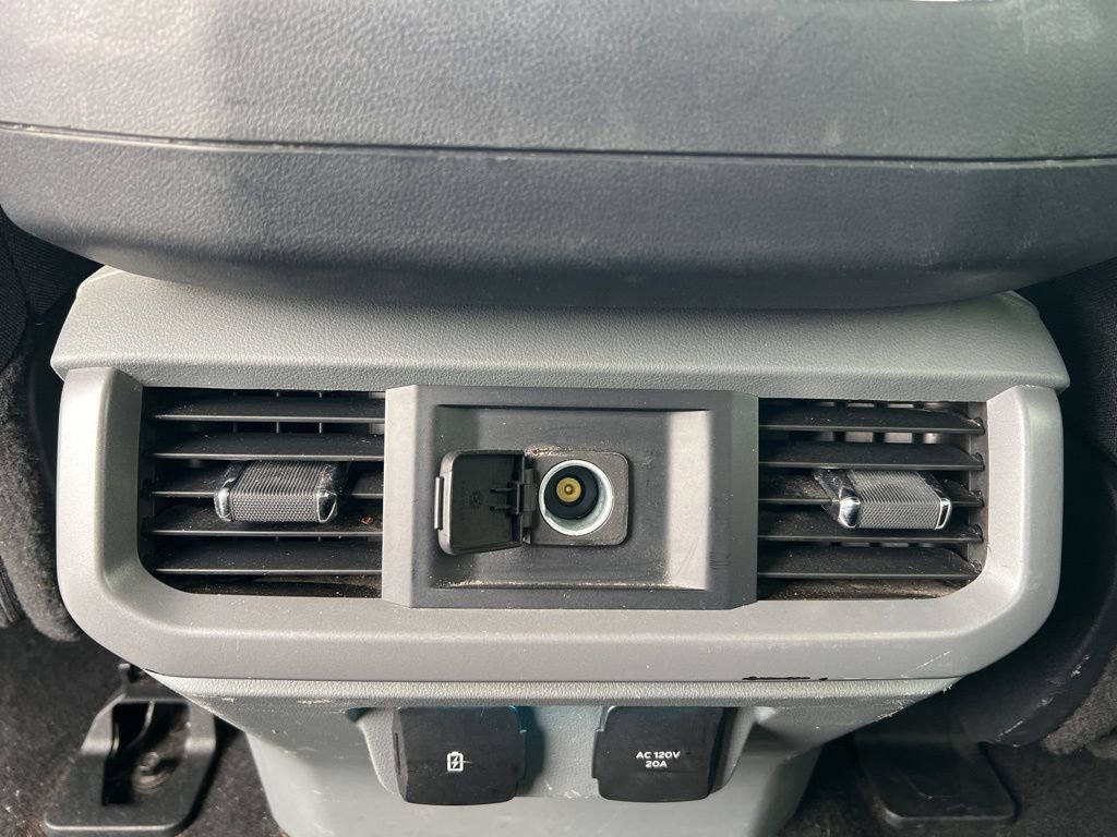 Used 2024 Ford F150 XLT w/ Mobile Office Package image 28