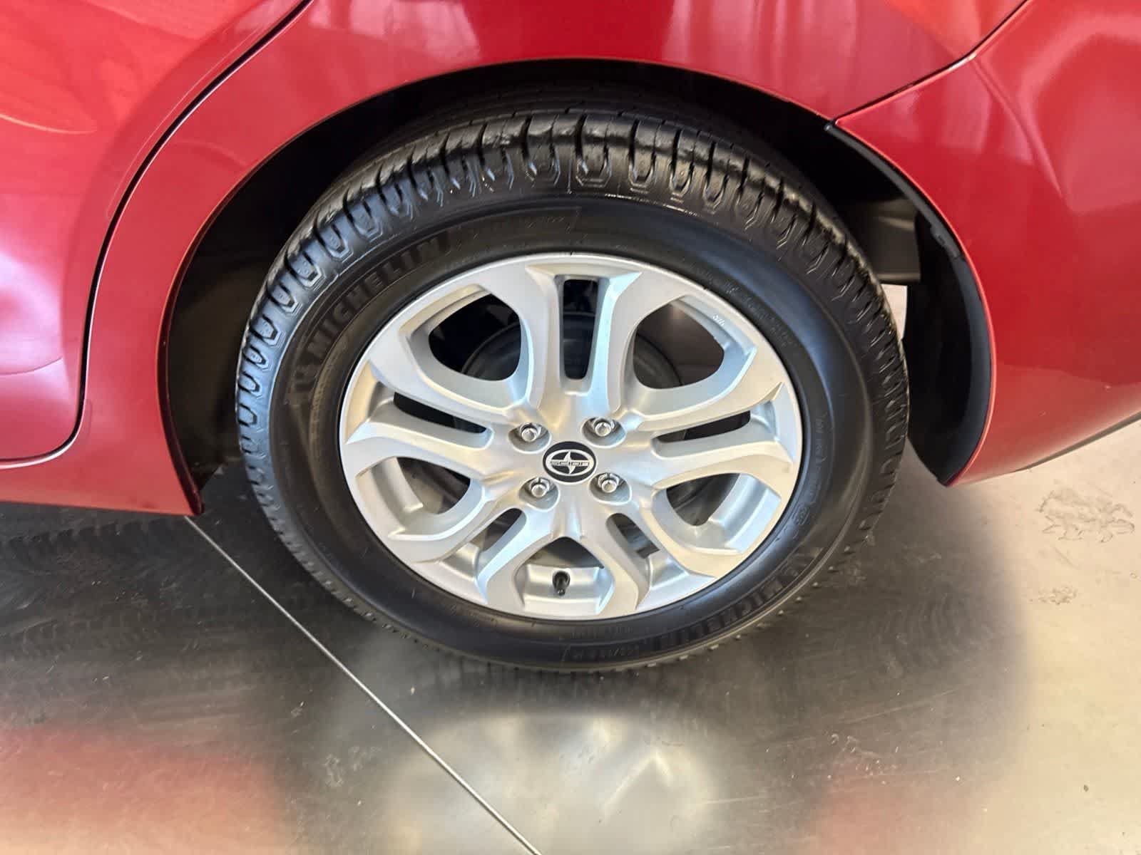 Used 2016 Scion iA FWD image 10