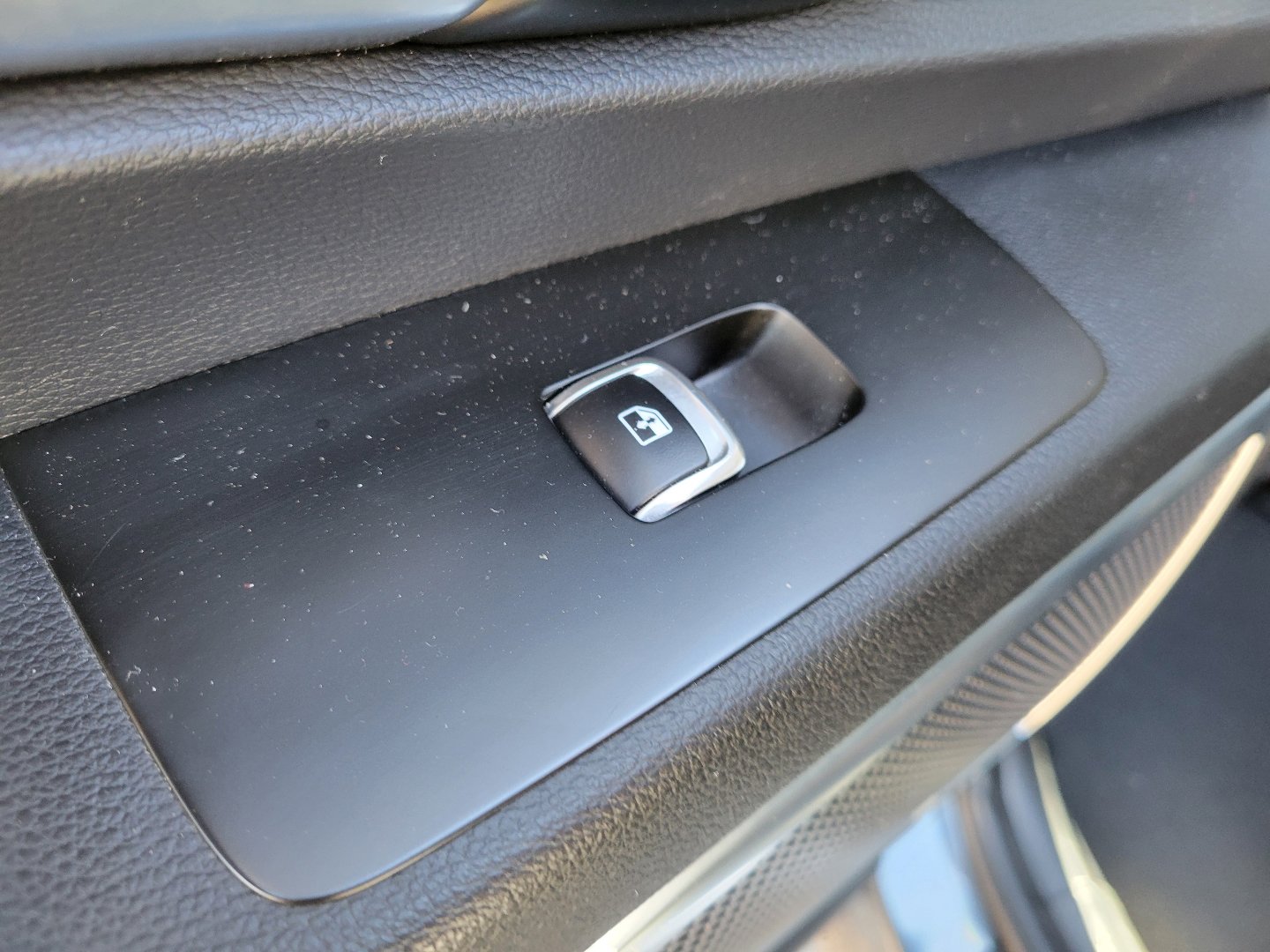 Used 2022 Kia Telluride SX image 15